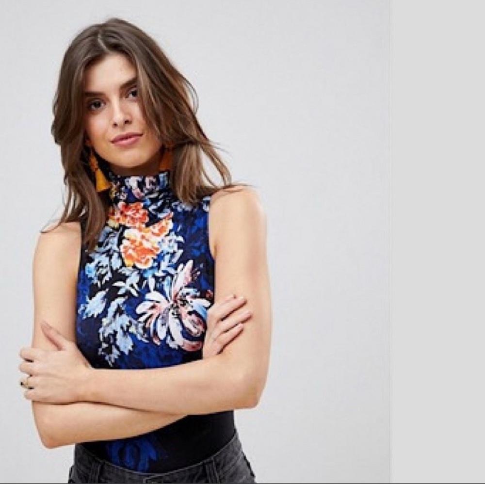 FREE PEOPLE PIXIE MULTICOLORED SLEEVELESS FLORAL BODYSUIT Boho Romantic‎ Modern
